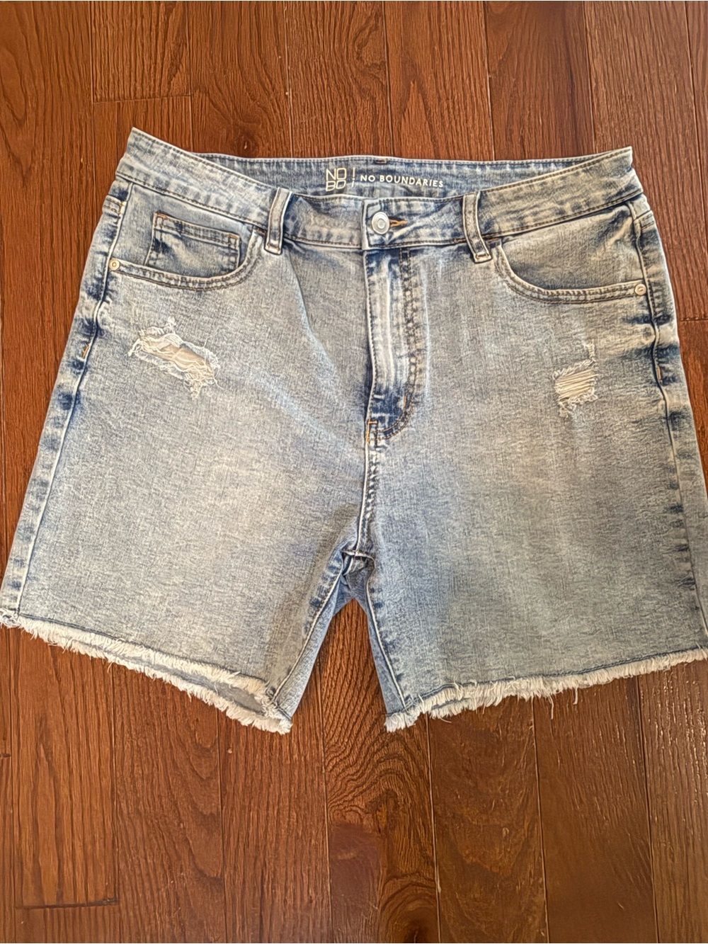 NO boundaries juniors denim shorts